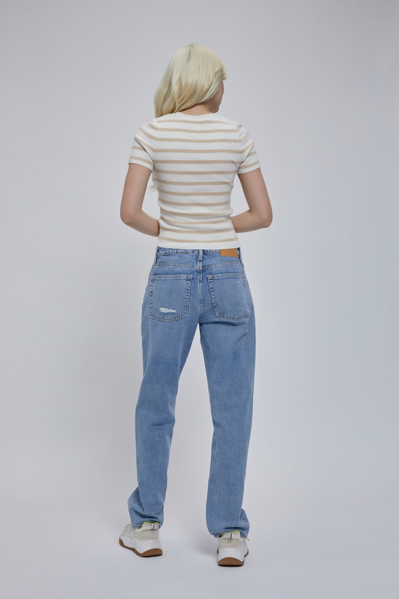Fitted Short Sleeve Top