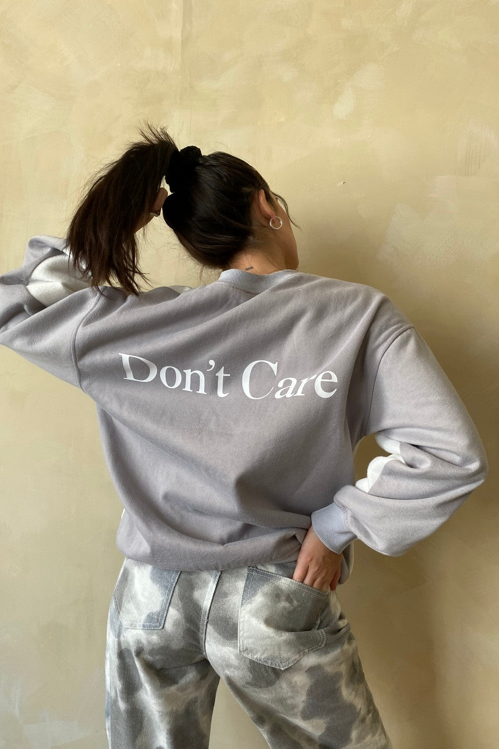 Don't Know/Don't Care Pullover