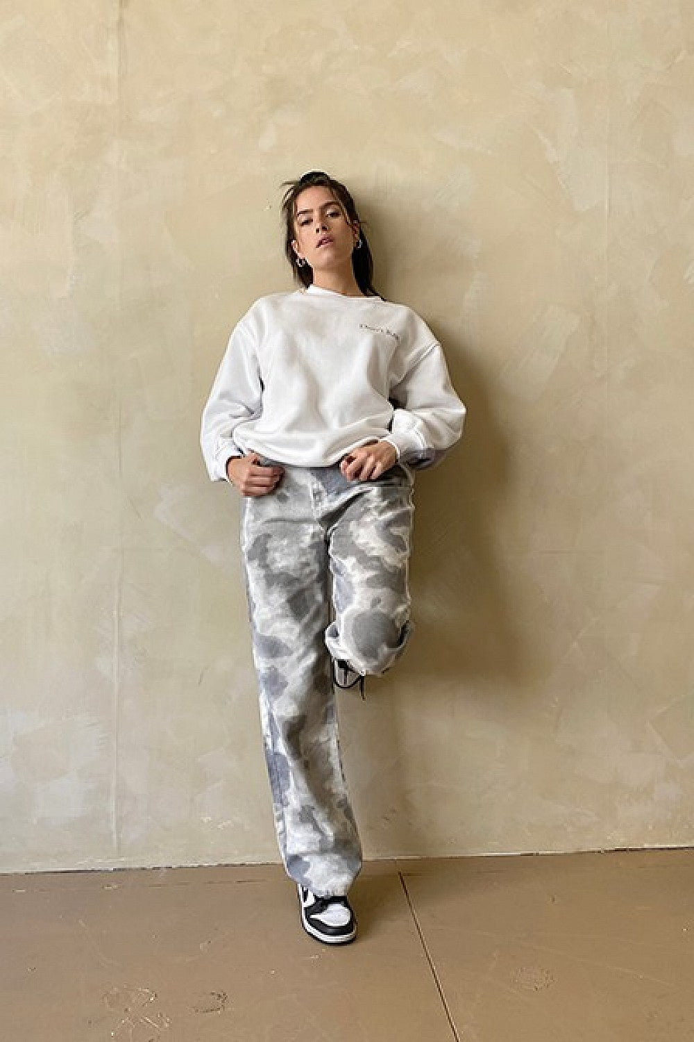 Don't Know/Don't Care Pullover
