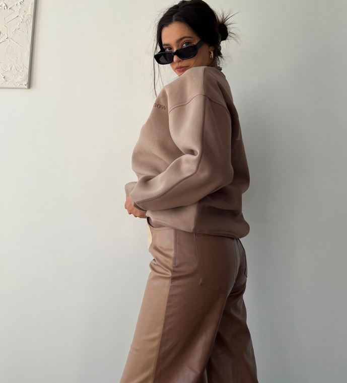 Don't Know/Don't Care Pullover